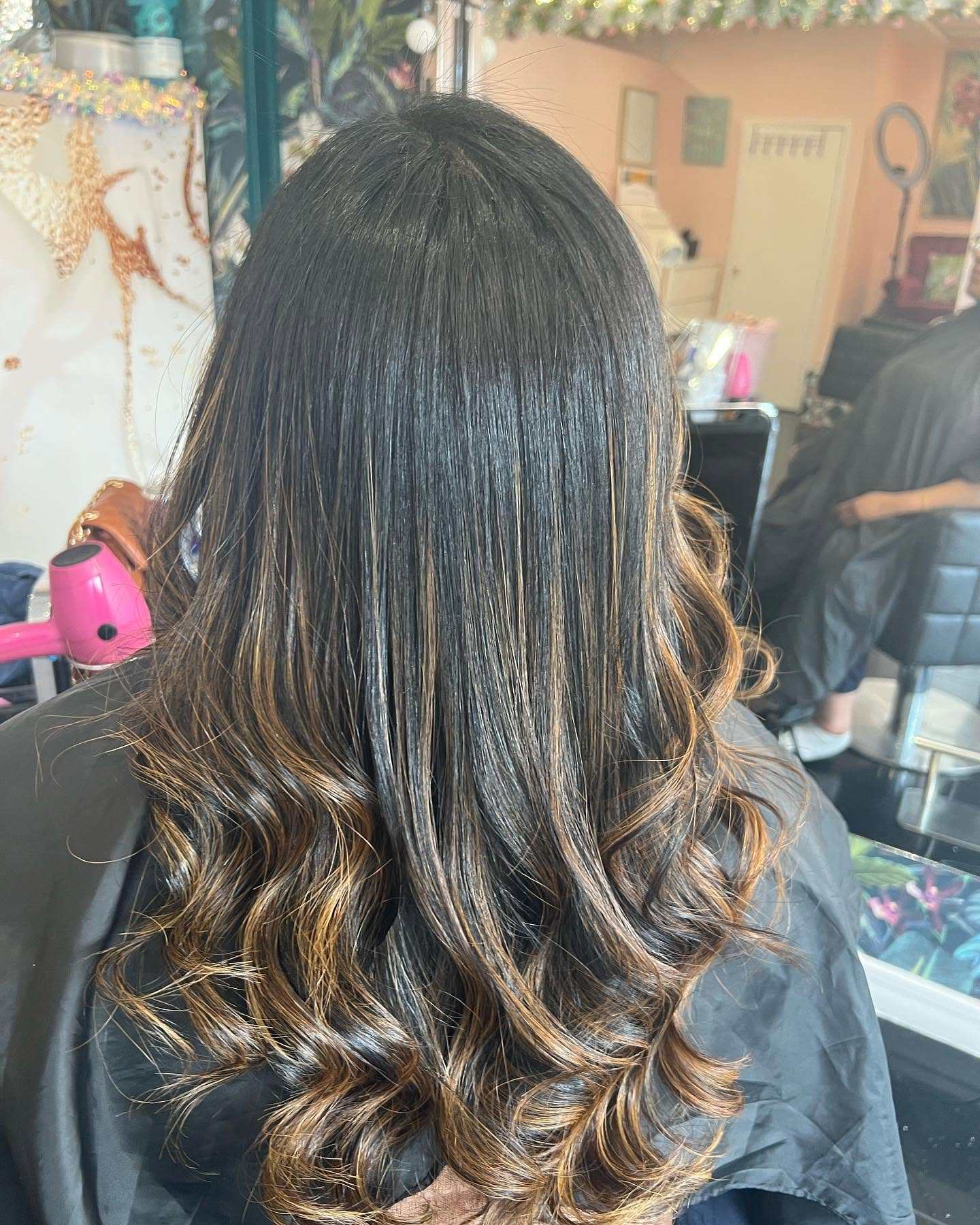 Hair by Vanda Hairdresser · London · 3